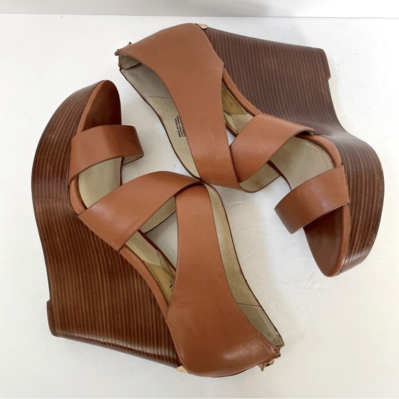 Michael Kors Elena Stacked Leather Wedge Size 8 - Picture 10 of 15